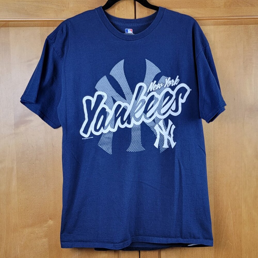 MLB Genuine Merchandise Navy NY Yankees Baseball Short Sleeve Crew Neck Tee - L